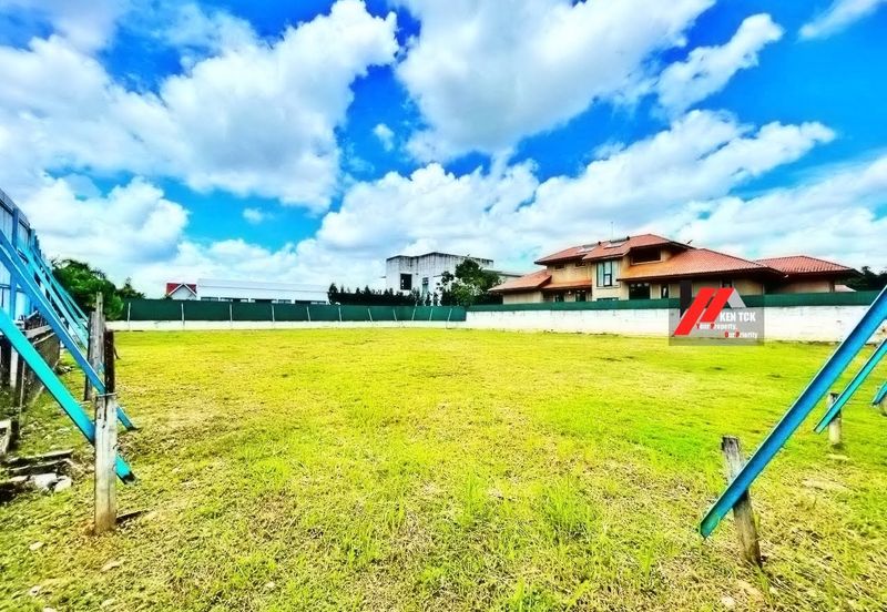 Tropicana Golf & Country Resort