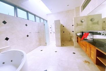 Tropicana Golf & Country Resort