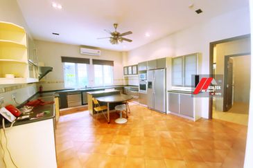 Tropicana Golf & Country Resort