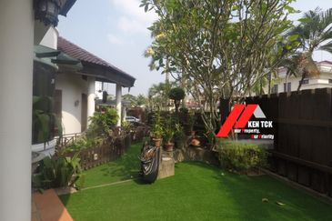 Tropicana Golf & Country Resort