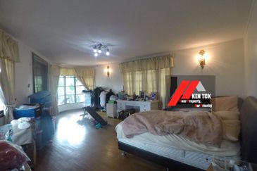 Tropicana Golf & Country Resort