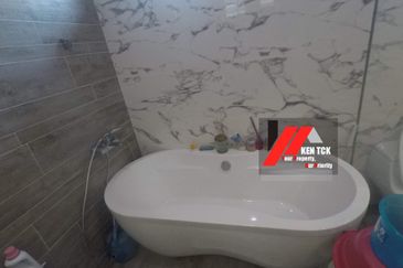 Tropicana Golf & Country Resort