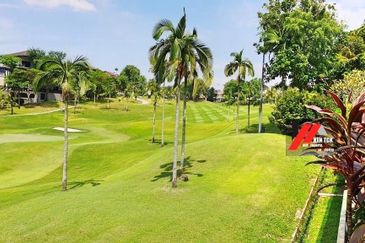 Tropicana Golf & Country Resort