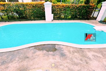 Tropicana Golf & Country Resort