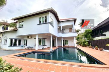 Tropicana Golf & Country Resort