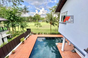 Tropicana Golf & Country Resort