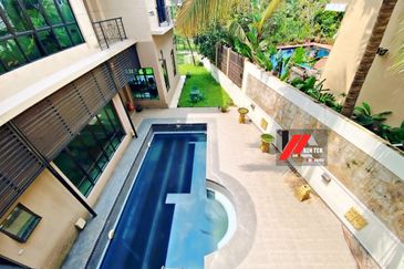 Tropicana Golf & Country Resort