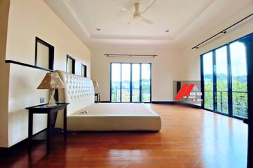 Tropicana Golf & Country Resort