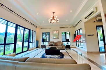 Tropicana Golf & Country Resort