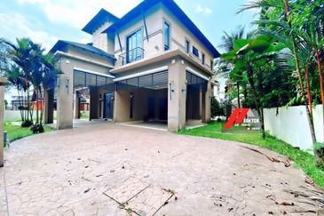 Tropicana Golf & Country Resort