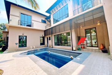 Tropicana Golf & Country Resort