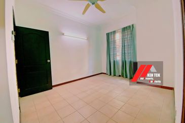 Tropicana Golf & Country Resort