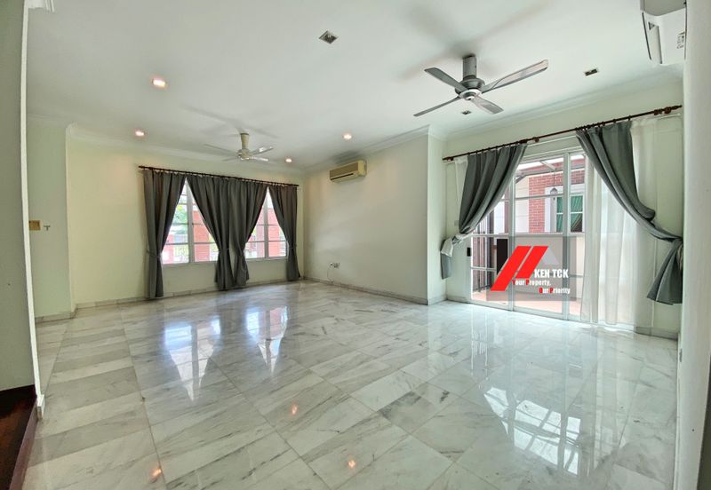 Tropicana Golf & Country Resort