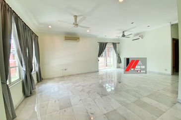 Tropicana Golf & Country Resort