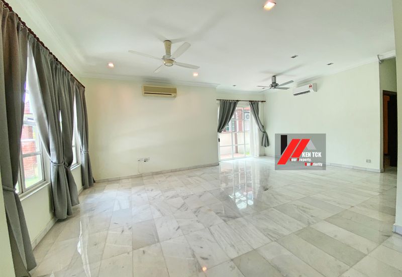 Tropicana Golf & Country Resort