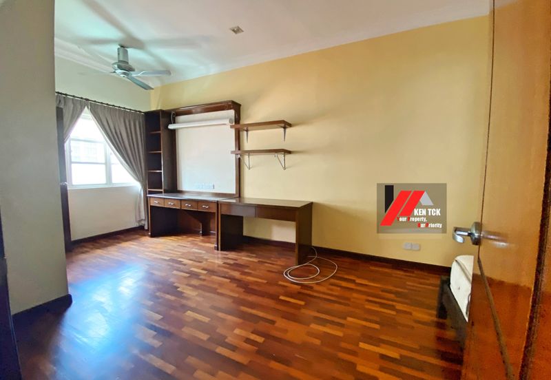 Tropicana Golf & Country Resort