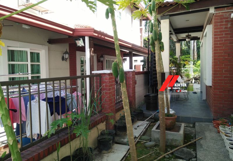 Tropicana Golf & Country Resort