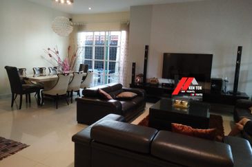 Tropicana Golf & Country Resort