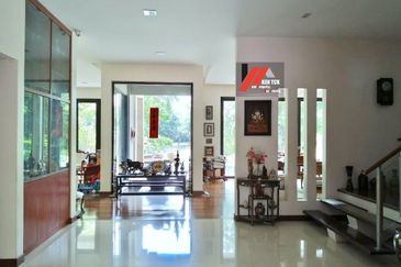 Tropicana Golf & Country Resort