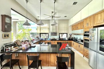 Tropicana Golf & Country Resort