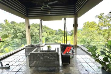 Tropicana Golf & Country Resort