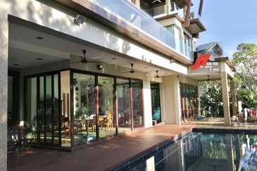 Tropicana Golf & Country Resort