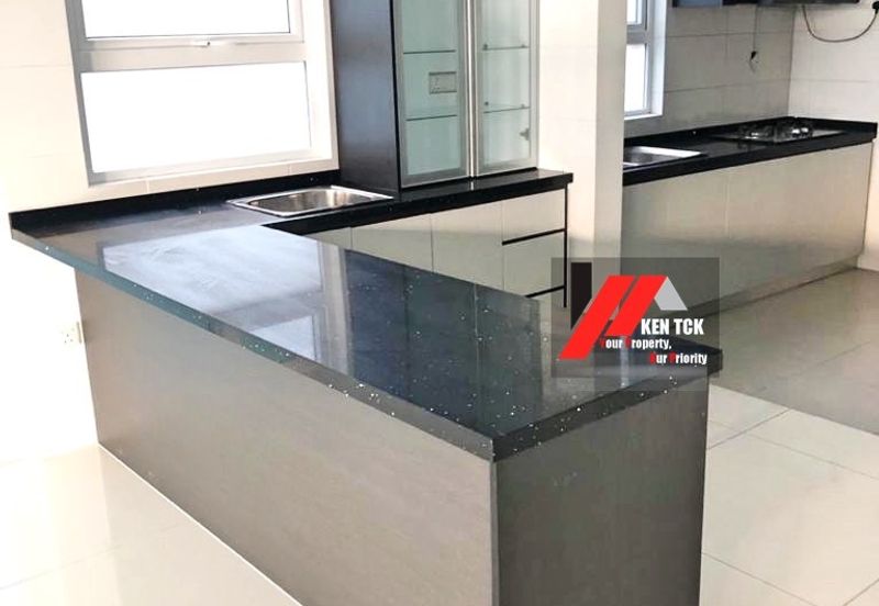 Rafflesia @ The Hill