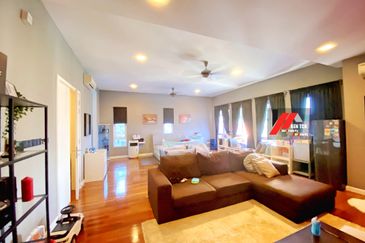 Rafflesia @ The Hill