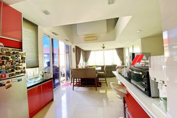 Rafflesia @ The Hill