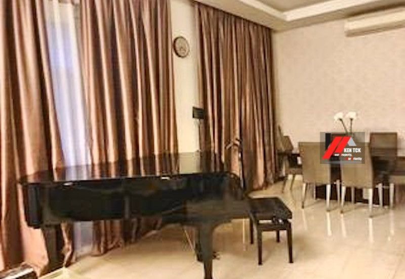 Rafflesia @ The Hill