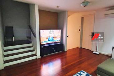 Rafflesia @ The Hill