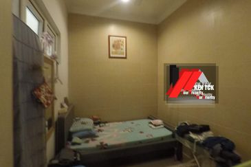 Rafflesia @ The Hill