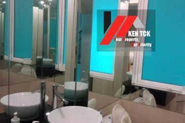 Rafflesia @ The Hill