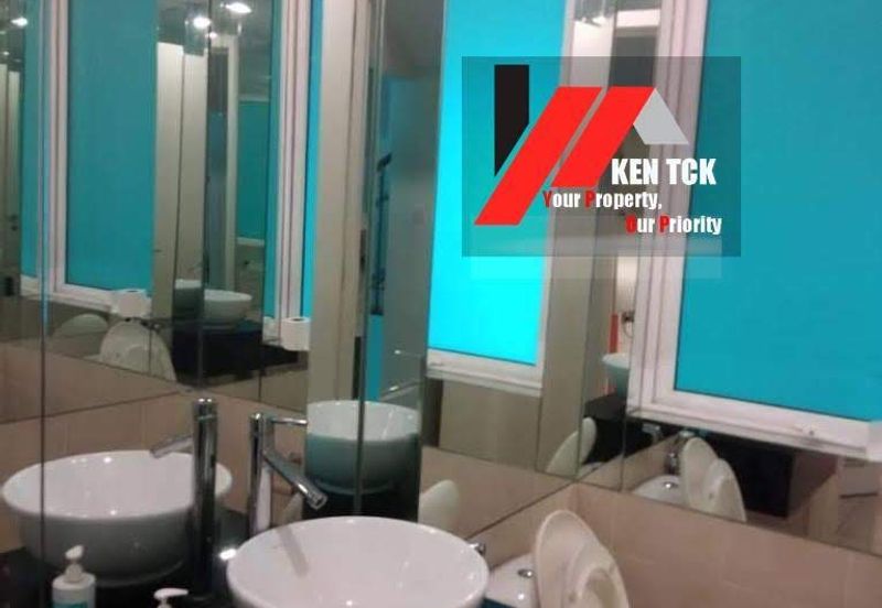 Rafflesia @ The Hill