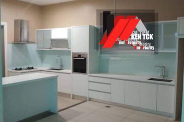 Rafflesia @ The Hill