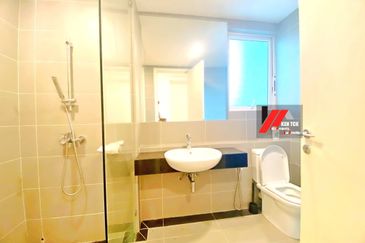 Rafflesia @ The Hill