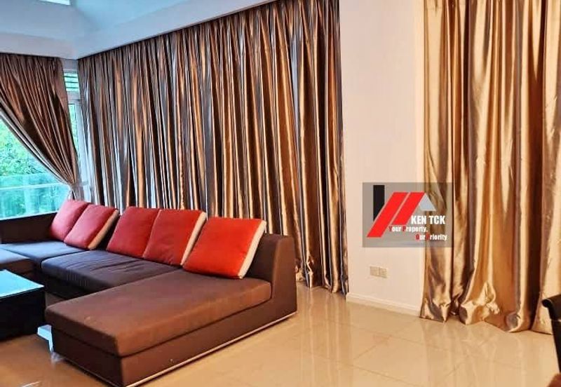 Rafflesia @ The Hill