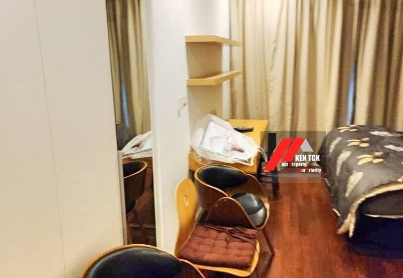 Rafflesia @ The Hill