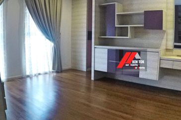 Rafflesia @ The Hill