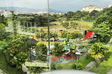 Rafflesia @ The Hill