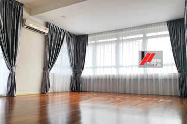 Rafflesia @ The Hill