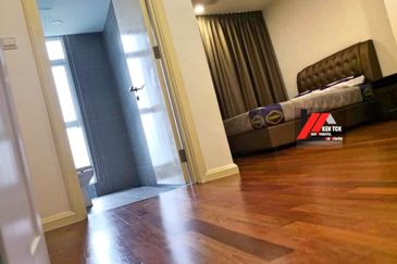 Rafflesia @ The Hill