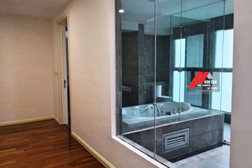 Rafflesia @ The Hill