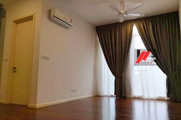 Rafflesia @ The Hill