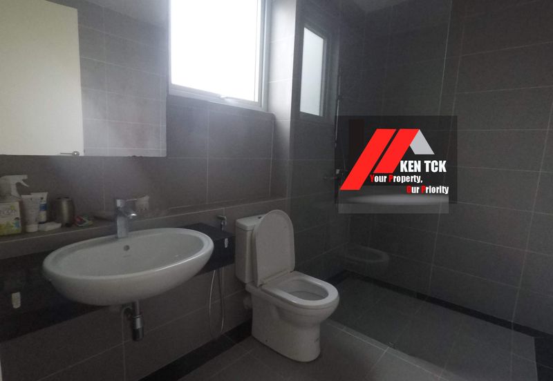 Rafflesia @ The Hill