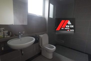 Rafflesia @ The Hill