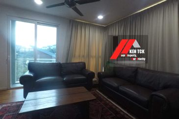 Rafflesia @ The Hill