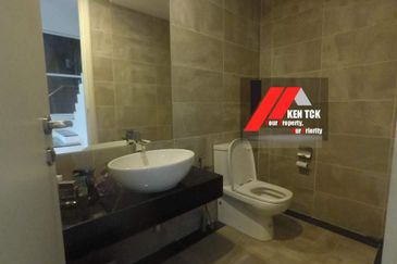 Rafflesia @ The Hill