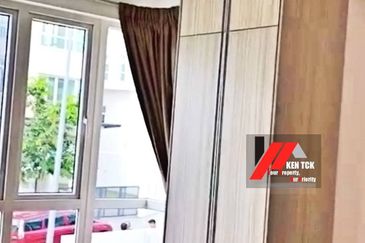 Rafflesia @ The Hill