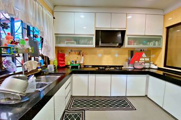 D Villa Equestrian, Kota Damansara